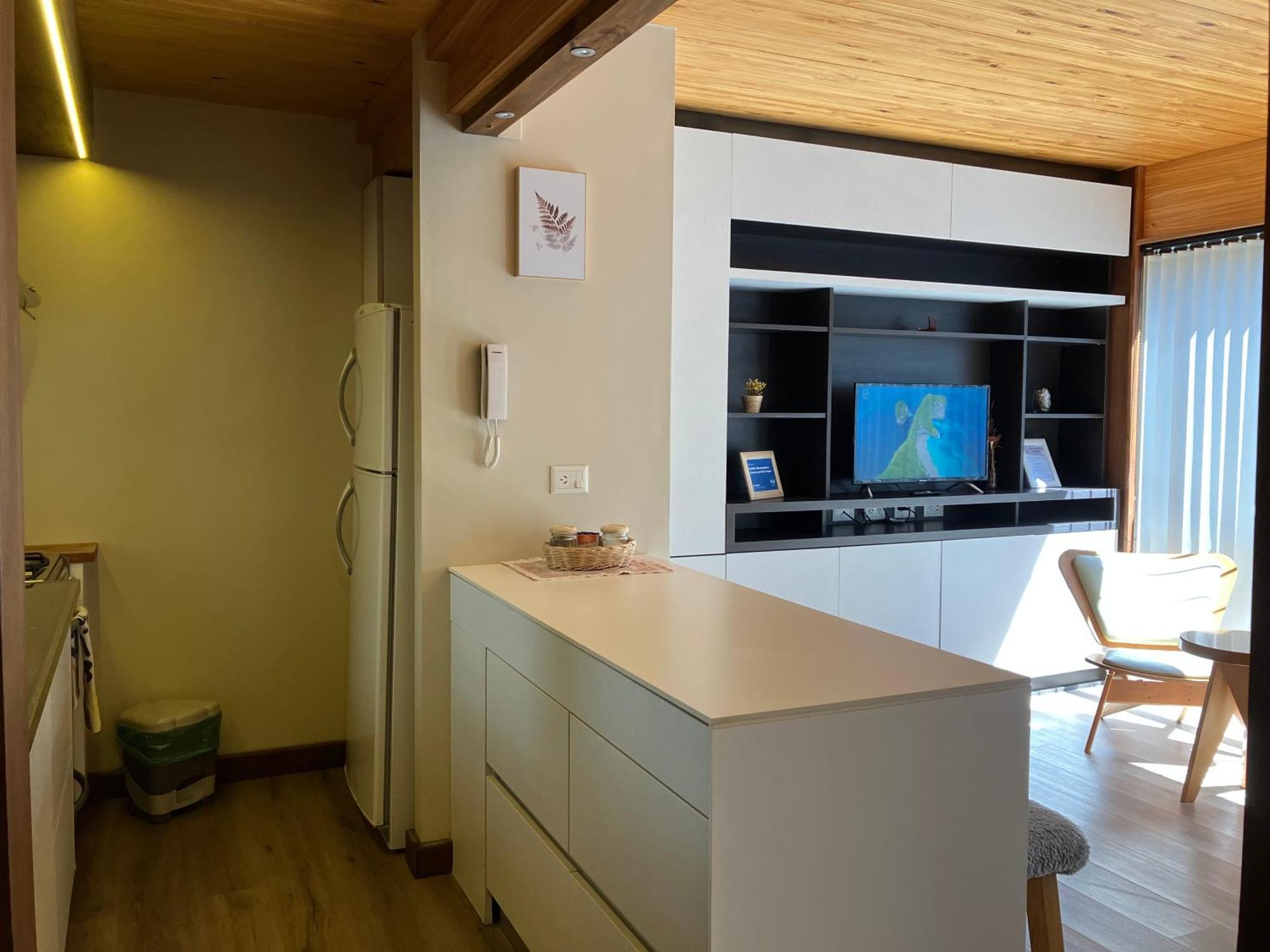 Rahue, Monoambiente Centrico Con Patio Propio San Martín de los Andes Exterior foto